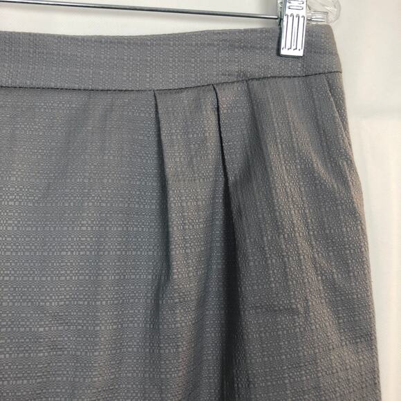 Banana Republic Mid Rise Gray Mini Skirt 10 - Picture 4 of 10